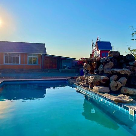 Mrk Resort & Massage Лопбури Экстерьер фото