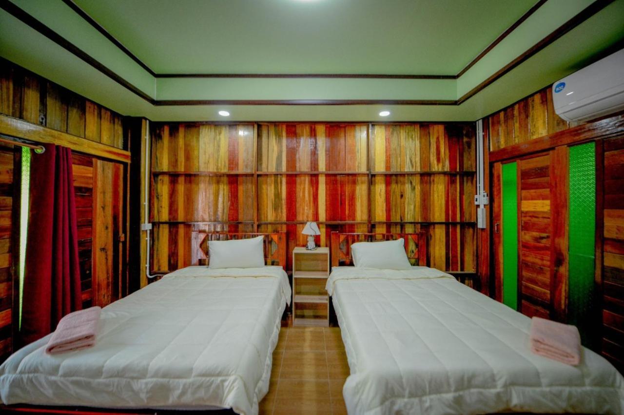 Mrk Resort & Massage Лопбури Экстерьер фото