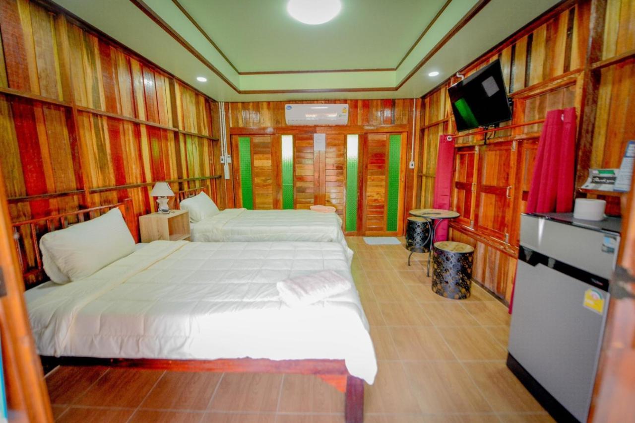 Mrk Resort & Massage Лопбури Экстерьер фото